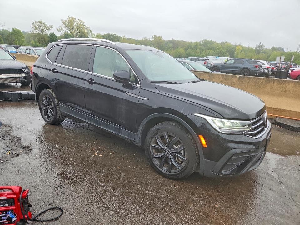 2024 VOLKSWAGEN TIGUAN SE 4
