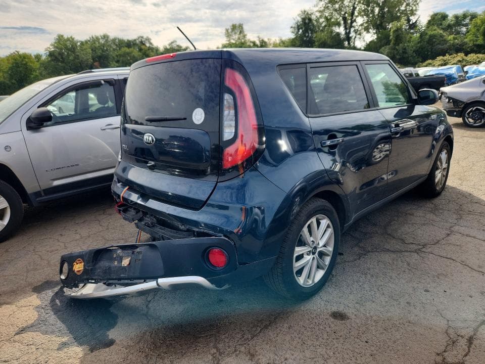 2018 KIA SOUL + 3