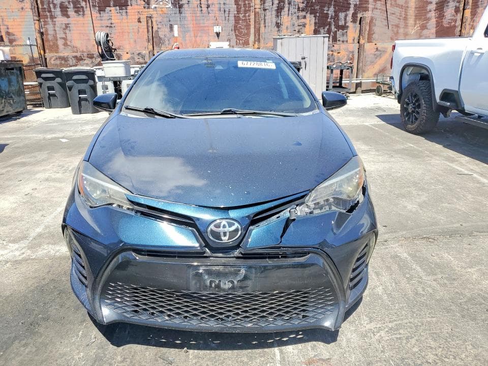 2017 TOYOTA COROLLA LE 5