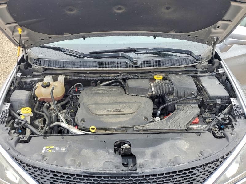 2019 CHRYSLER PACIFICA TOURING L 12