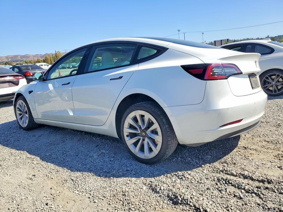 2022 TESLA MODEL 3 2