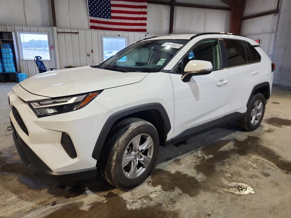 2025 TOYOTA RAV4 XLE - 1