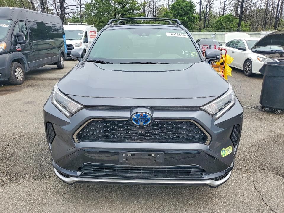 2021 TOYOTA RAV4 PRIME SE 5