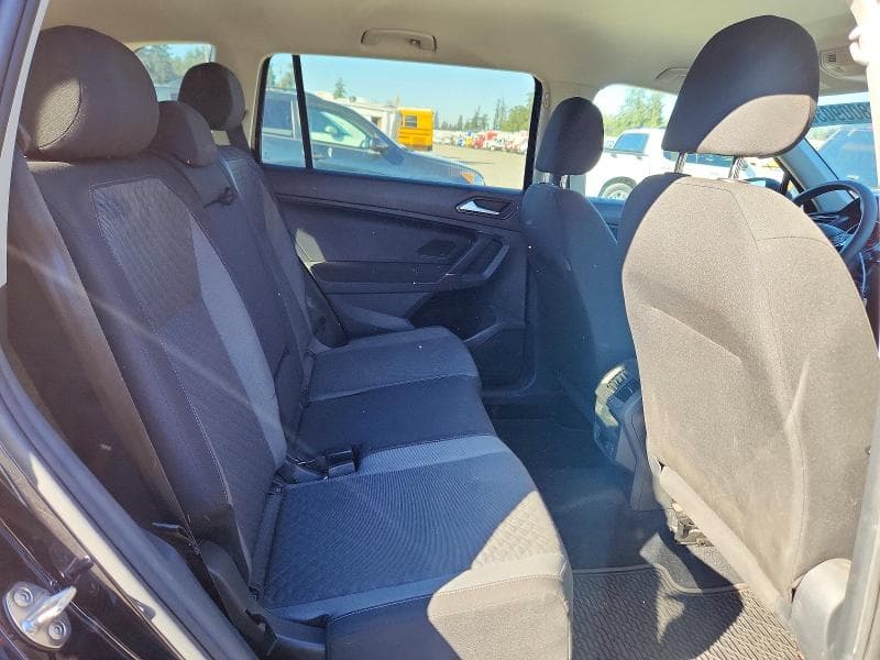 2018 VOLKSWAGEN TIGUAN S 11
