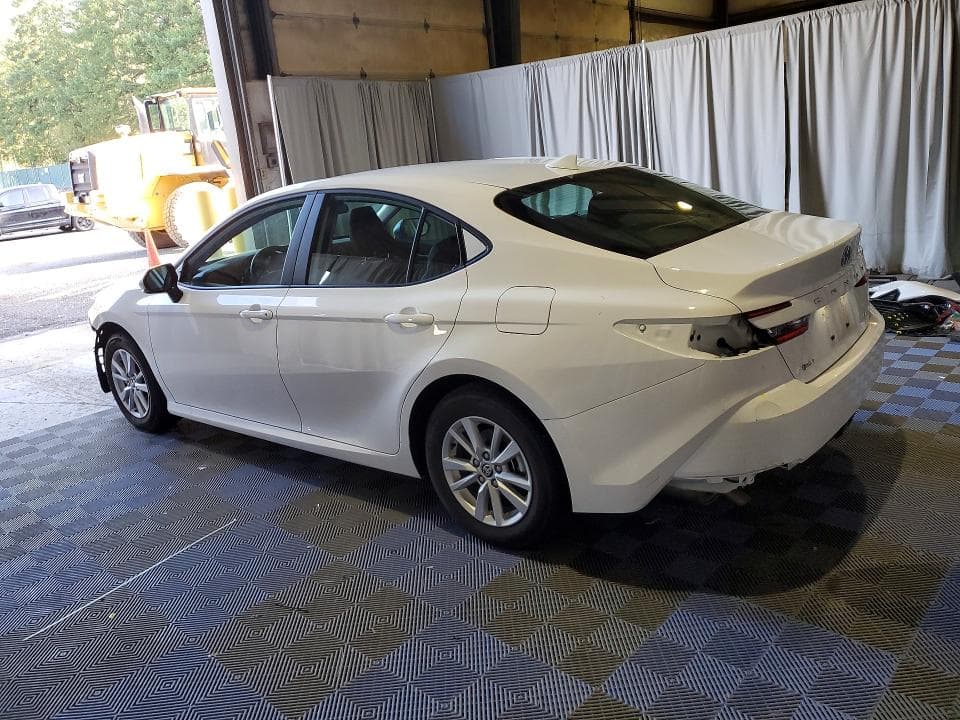 2026 TOYOTA CAMRY LE 2