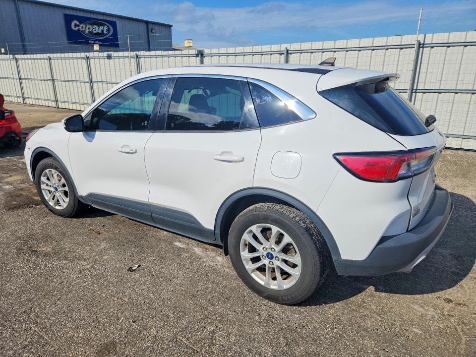 2021 FORD ESCAPE SE 2