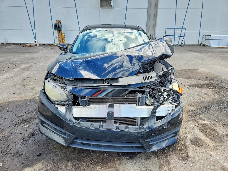 2018 HONDA CIVIC LX 5