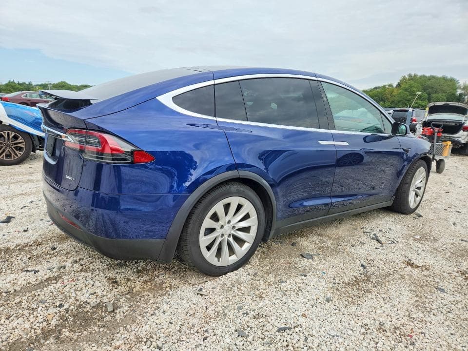 2018 TESLA MODEL X 3