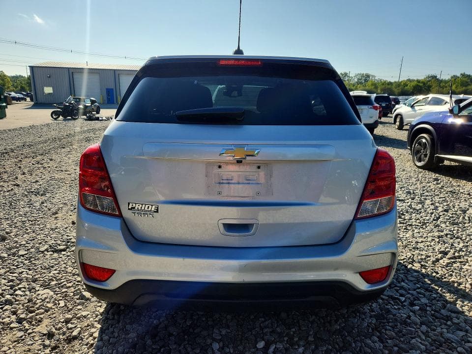 2021 CHEVROLET TRAX LS 6