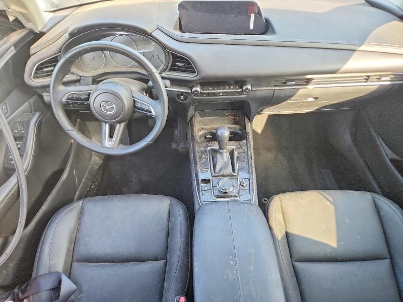 2025 MAZDA CX-30 PREFERRED 8