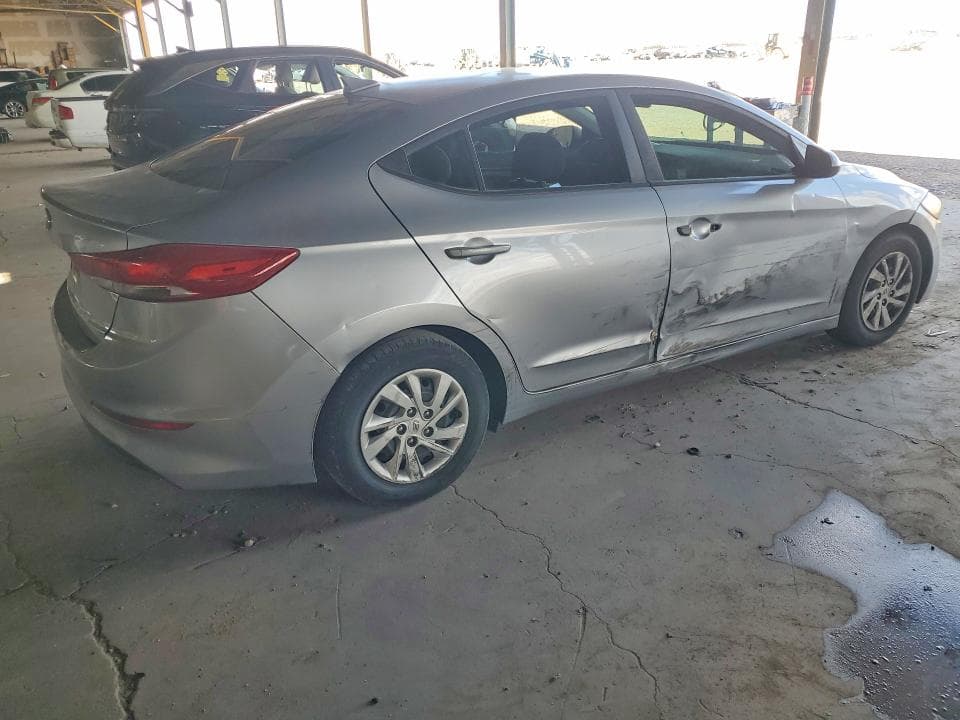 2017 HYUNDAI ELANTRA SE 3
