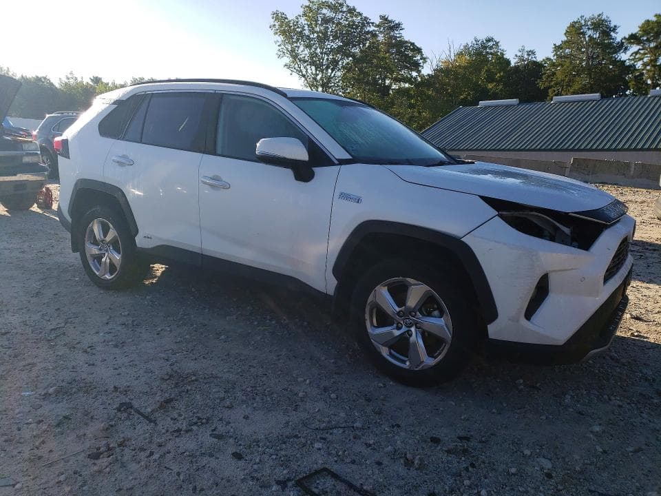 2019 TOYOTA RAV4 LIMITED 4