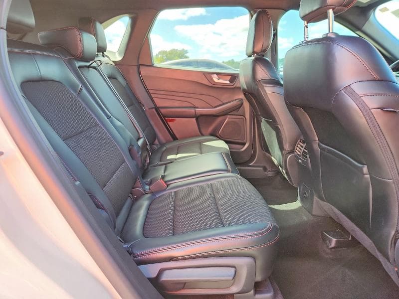 2024 FORD ESCAPE ST LINE 11
