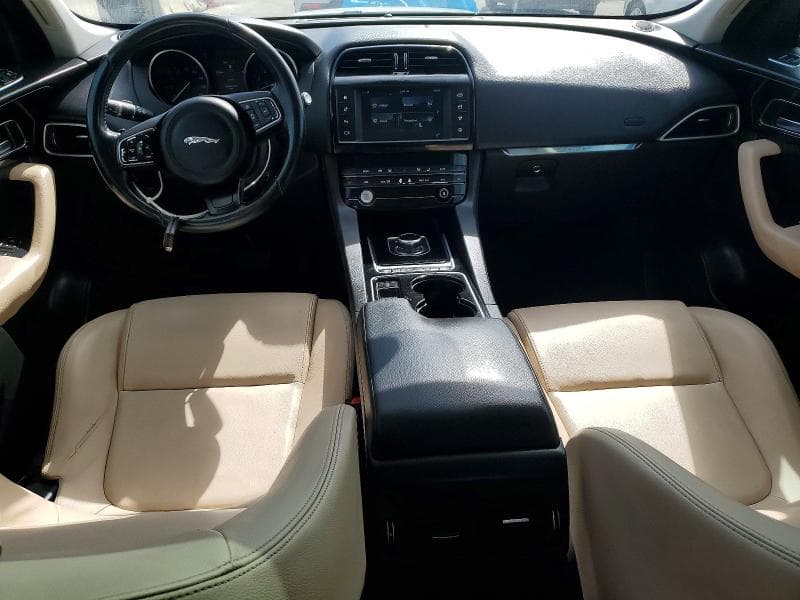 2017 JAGUAR F-PACE PREMIUM 8