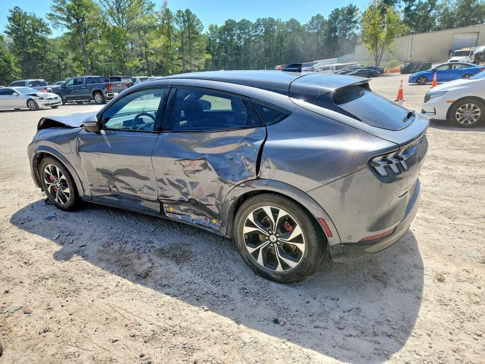 2021 FORD MUSTANG MACH-E PREMIUM 2