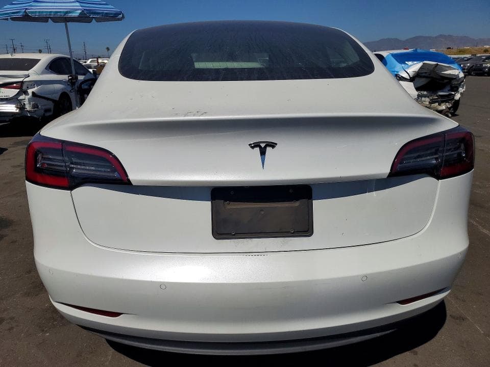 2020 TESLA MODEL 3 6