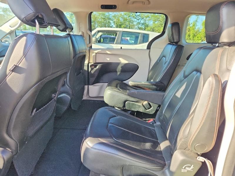 2017 CHRYSLER PACIFICA TOURING L 11