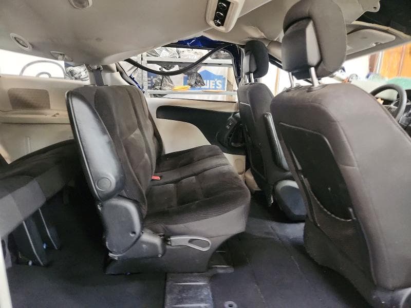 2018 DODGE GRAND CARAVAN SE 11