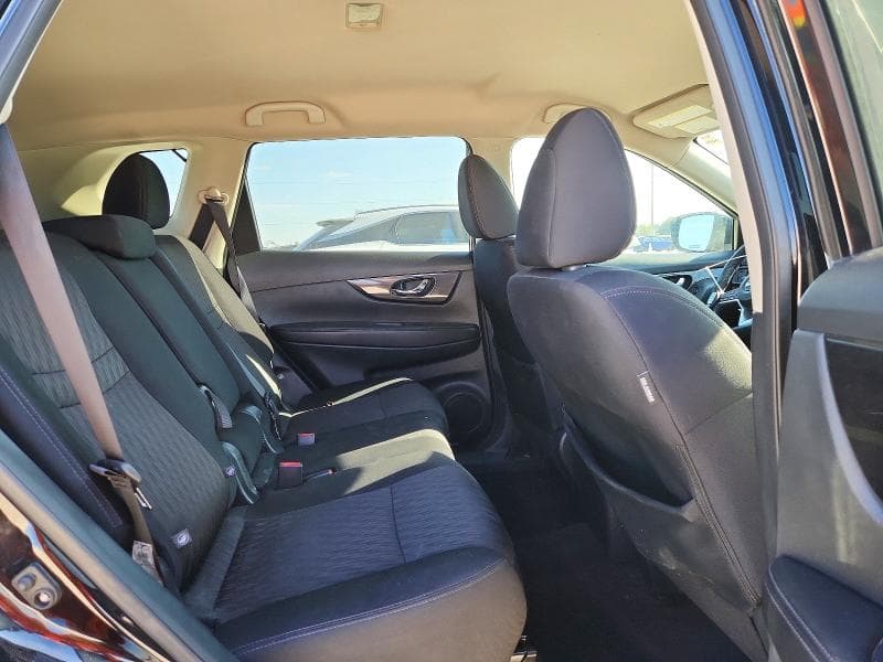 2018 NISSAN ROGUE SV 10