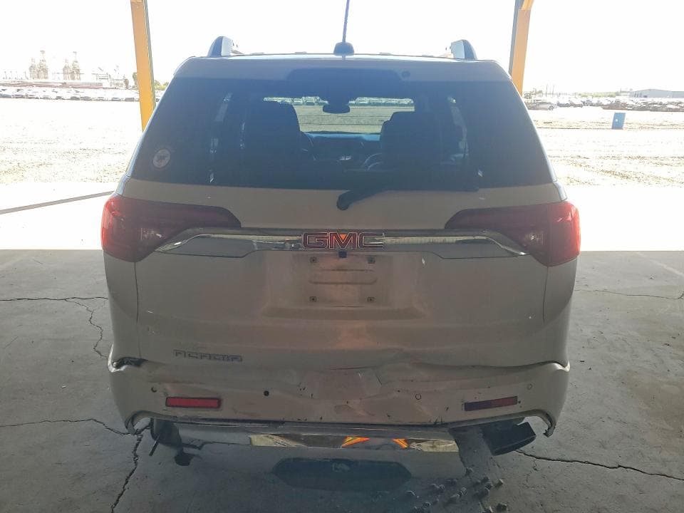 2017 GMC ACADIA DENALI 6