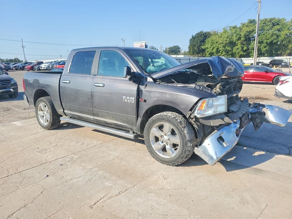 2018 RAM 1500 SLT 4