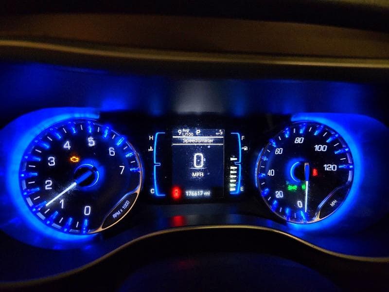 2017 CHRYSLER PACIFICA TOURING 9