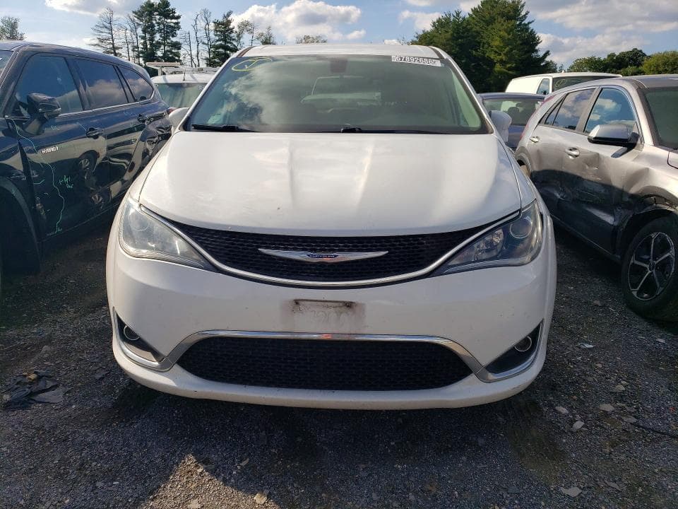 2018 CHRYSLER PACIFICA TOURING PLUS 5