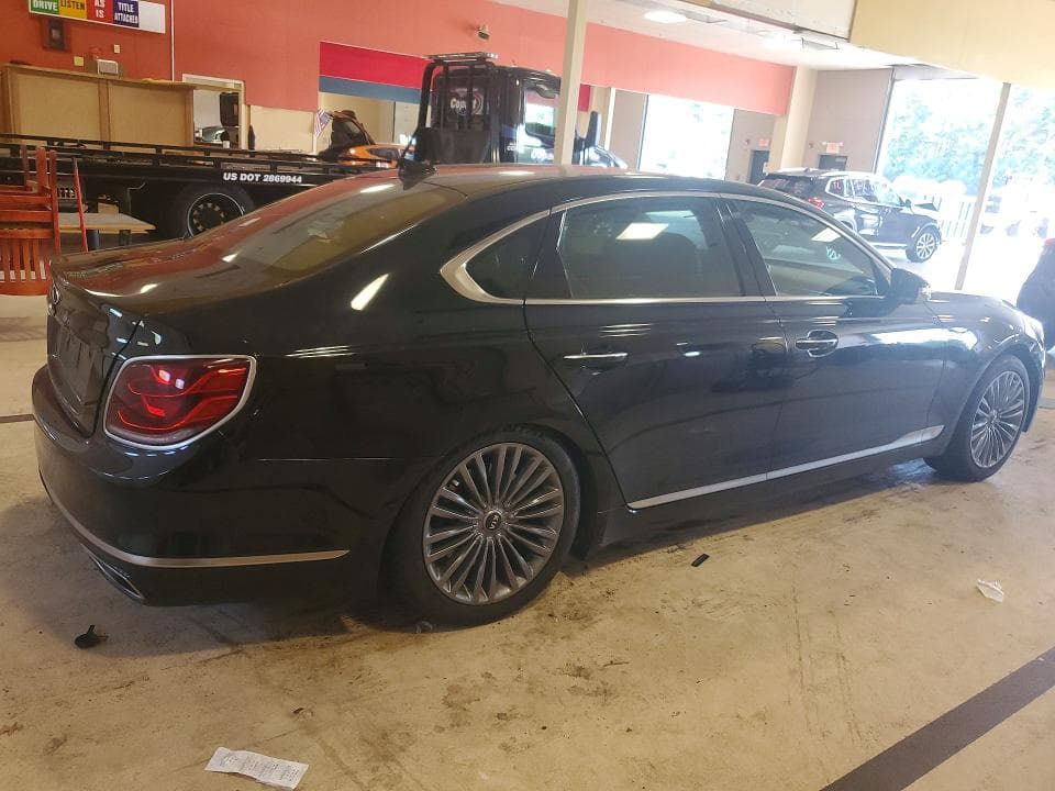 2019 KIA K900 LUXURY 3