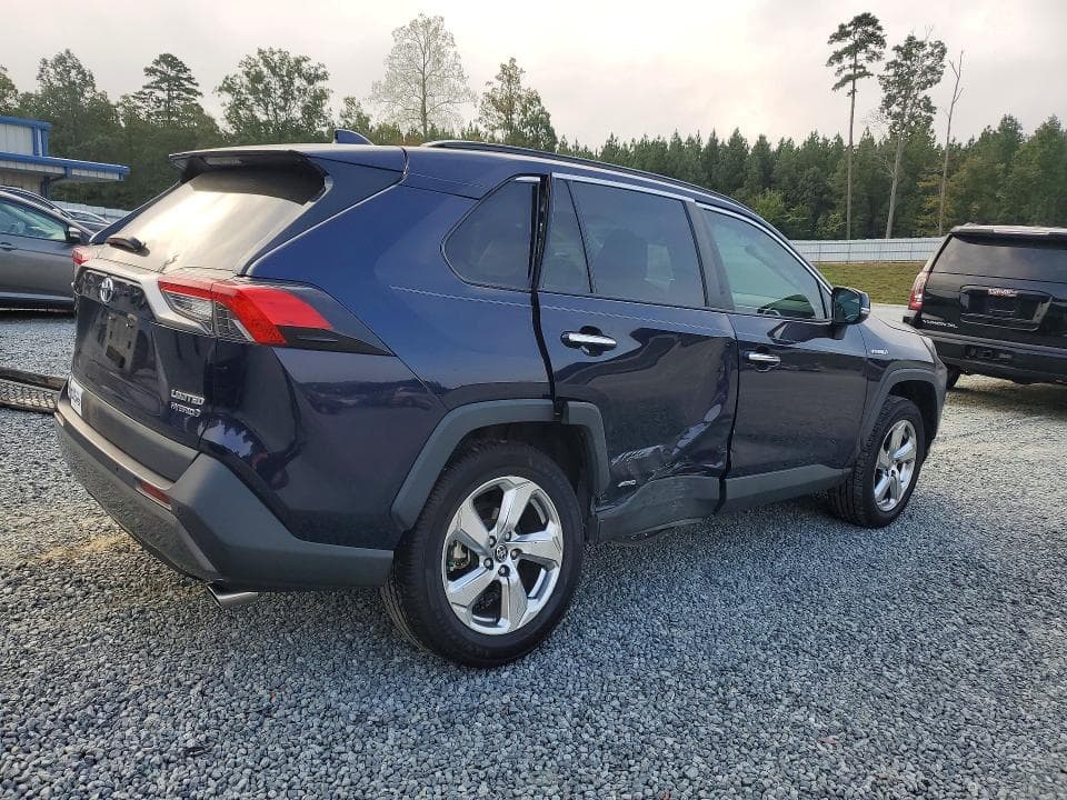 2021 TOYOTA RAV4 LIMITED 3