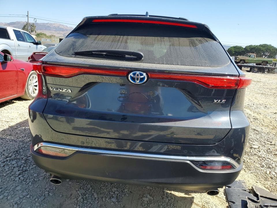 2024 TOYOTA VENZA XLE 6