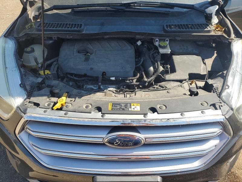 2017 FORD ESCAPE SE 12