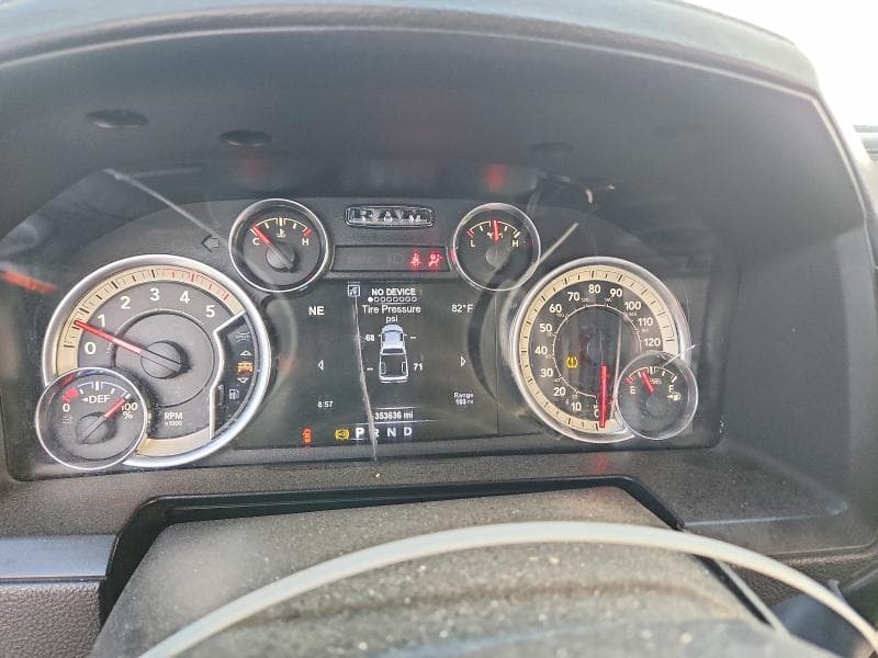 2017 RAM 2500 LARAMIE 9