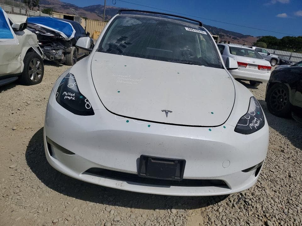 2023 TESLA MODEL Y 5