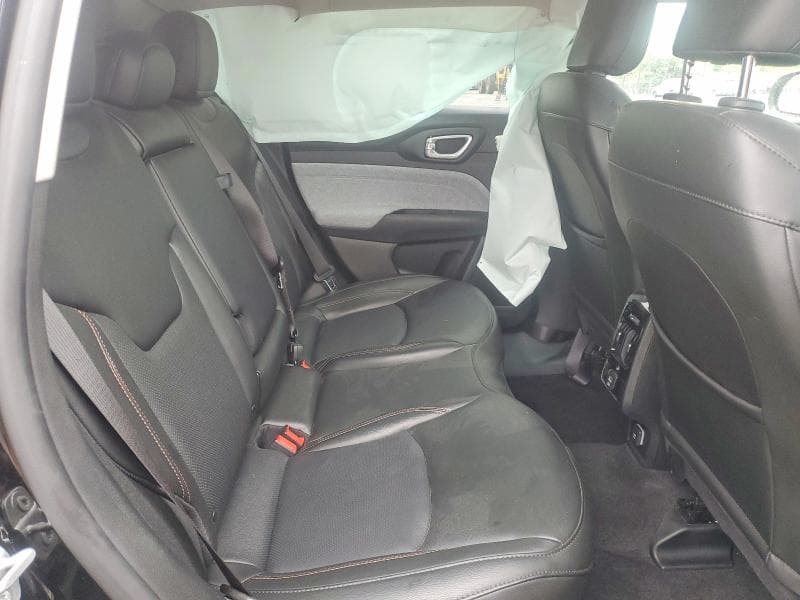 2022 JEEP COMPASS LATITUDE LUX 11