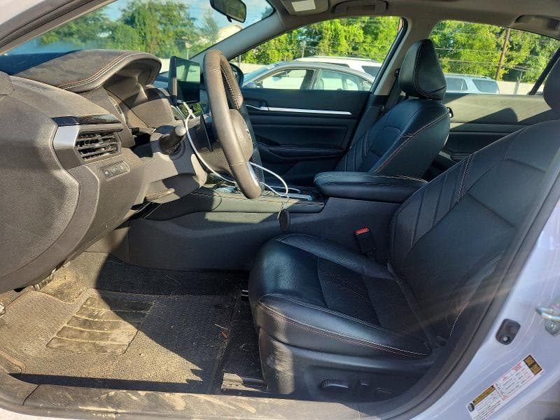 2024 NISSAN ALTIMA SR 7