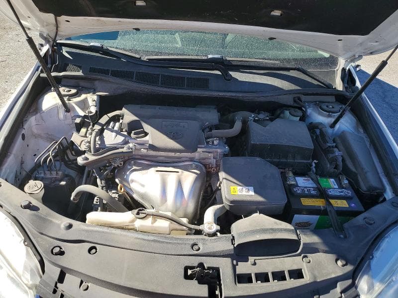 2017 TOYOTA CAMRY LE 11