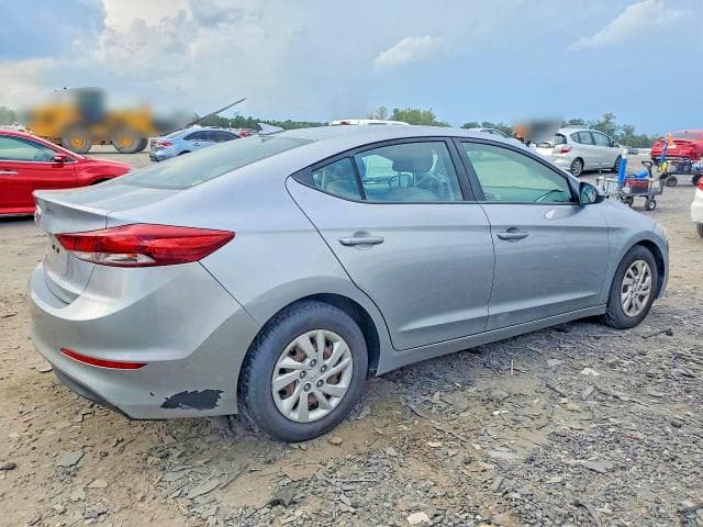 2017 HYUNDAI ELANTRA SE 3