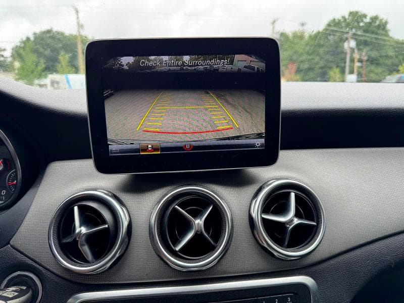 2020 MERCEDES-BENZ GLA 250 4MATIC 11