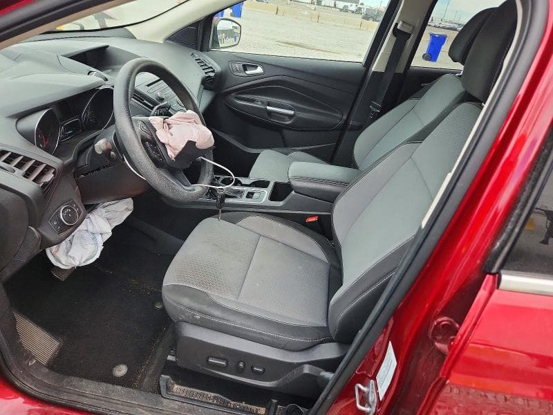 2017 FORD ESCAPE SE 7