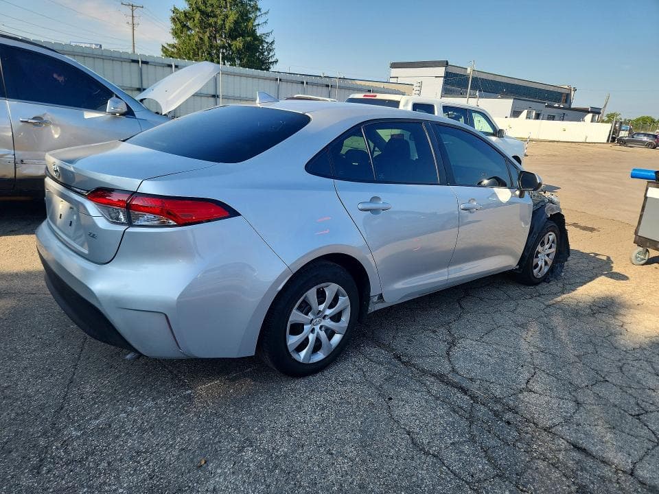 2023 TOYOTA COROLLA LE 3