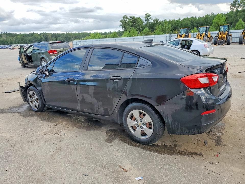 2018 CHEVROLET CRUZE LS 2