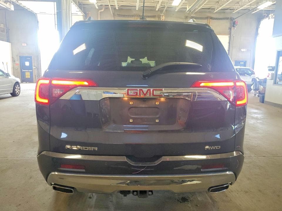 2017 GMC ACADIA DENALI 6