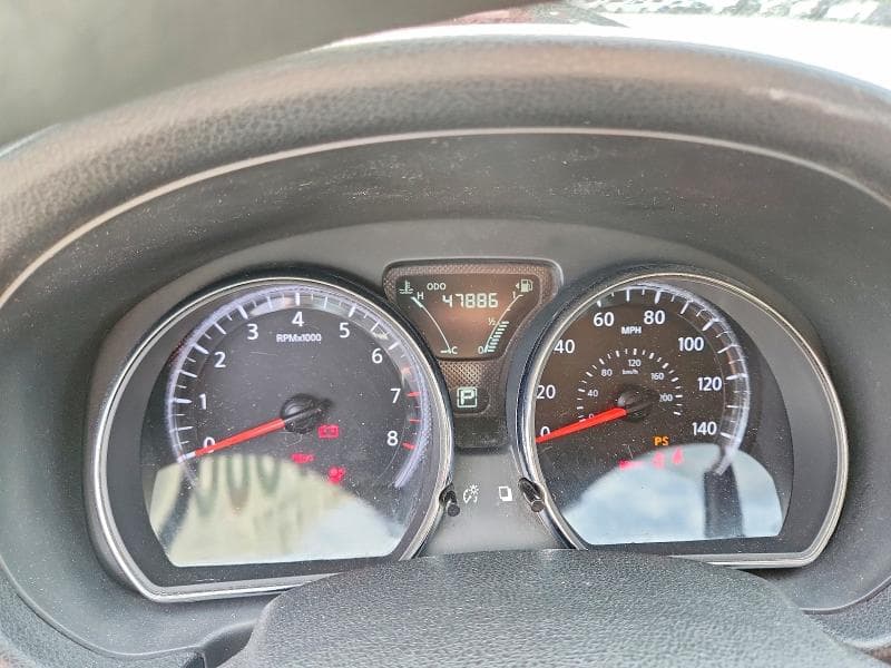 2019 NISSAN VERSA SV 9