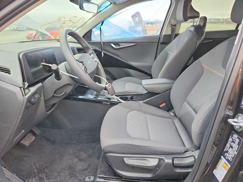2026 KIA NIRO LX 3