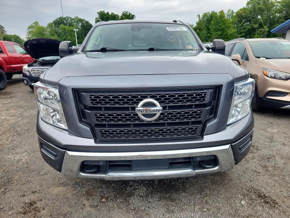 2021 NISSAN TITAN SV 5