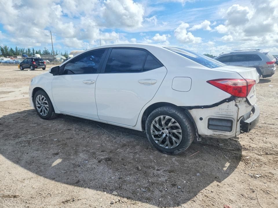2019 TOYOTA COROLLA LE 2