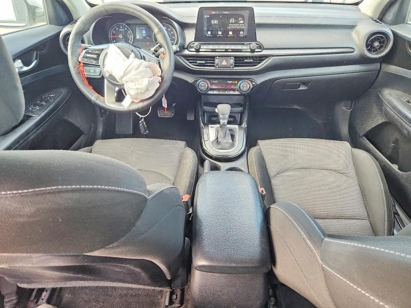 2019 KIA FORTE S 8