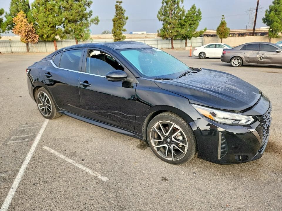 2025 NISSAN SENTRA SR 4