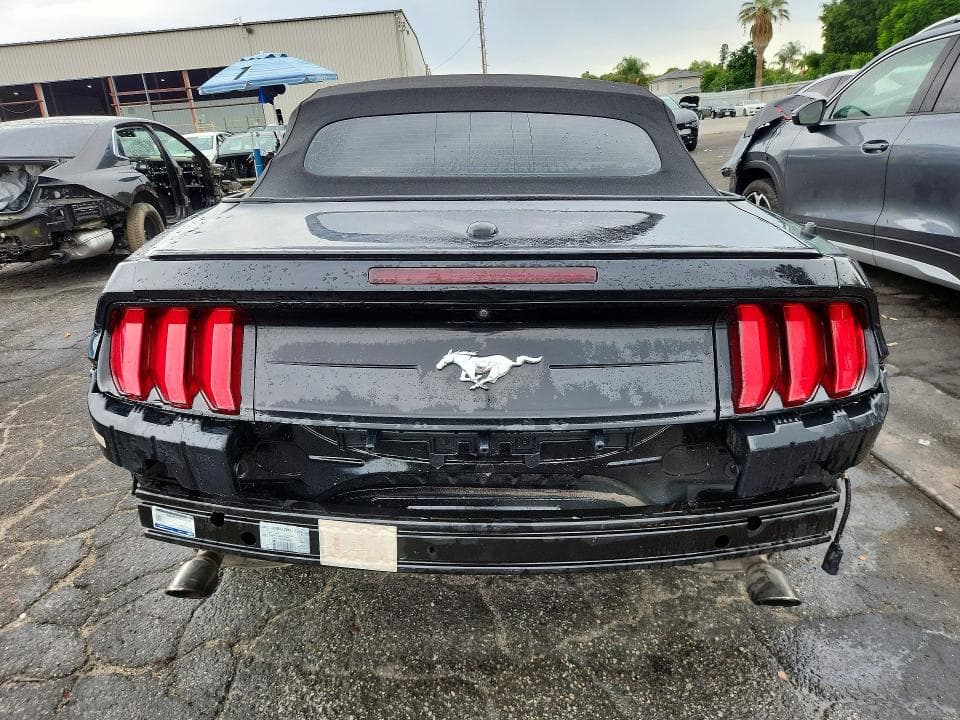2022 FORD MUSTANG 6