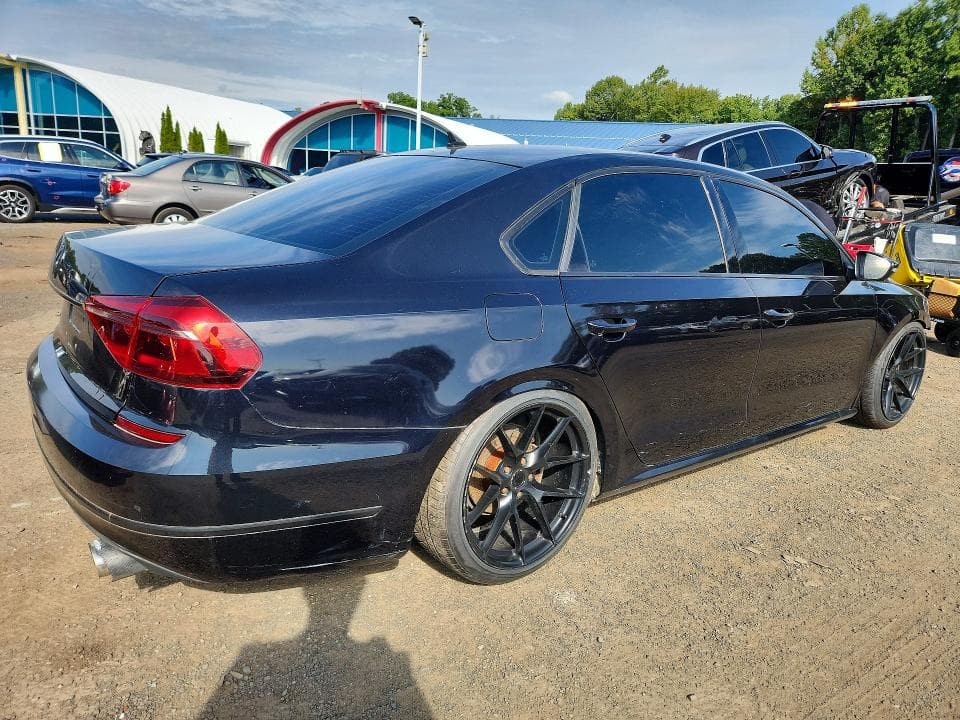 2017 VOLKSWAGEN PASSAT S 3